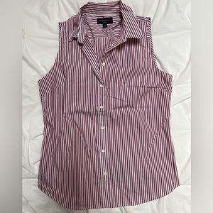 Banana Republic new without tags sleeveless shirt size 10